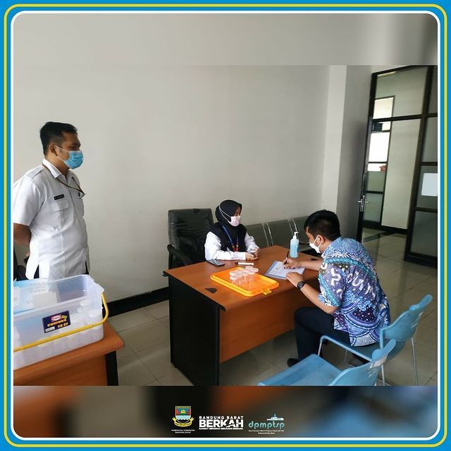 >Tes Urine Deteksi Dini Penyalahgunaan Narkotika dan Prekursor Narkotika di DPMPTSP KBB